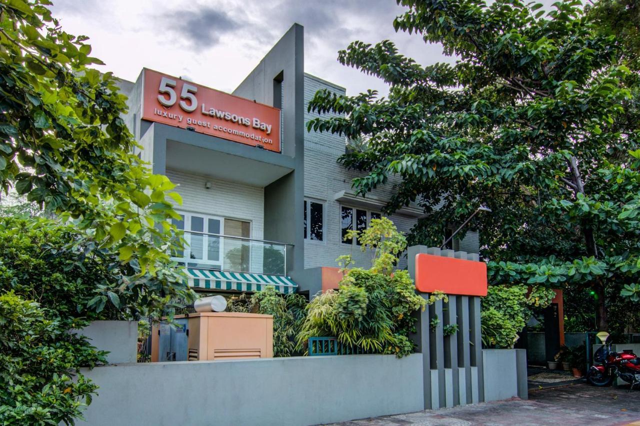 Oyo Hotel 55 Lawsons Bay Jalāripeta Exterior foto